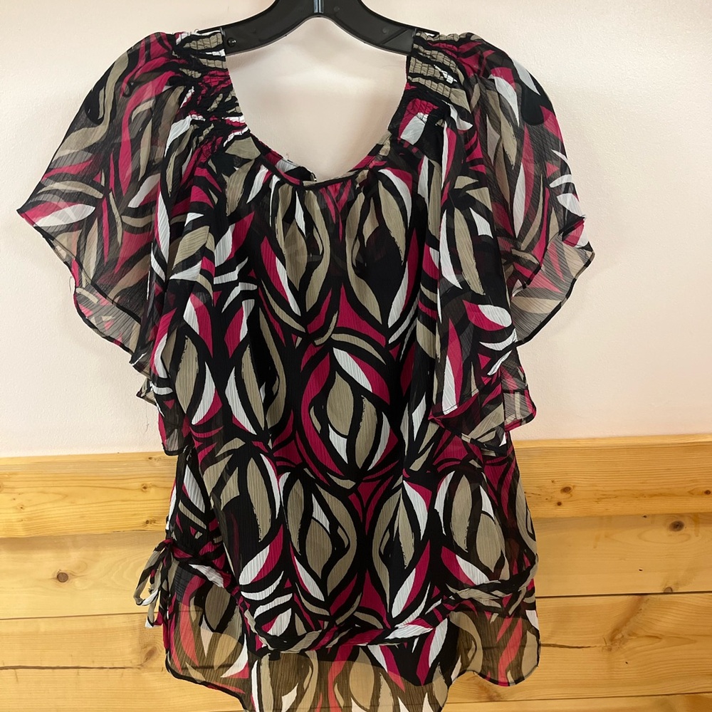 Worthington Black and Pink Patterned Blouse